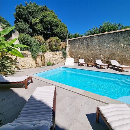 La Maison De Livia, Gite, Chambres Et Table D'Hotes, Entre Uzes Et Nimes Sauzet  Esterno foto